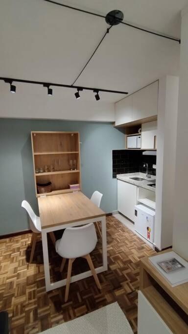 Reformado No Centro! Apartamento Curitiba