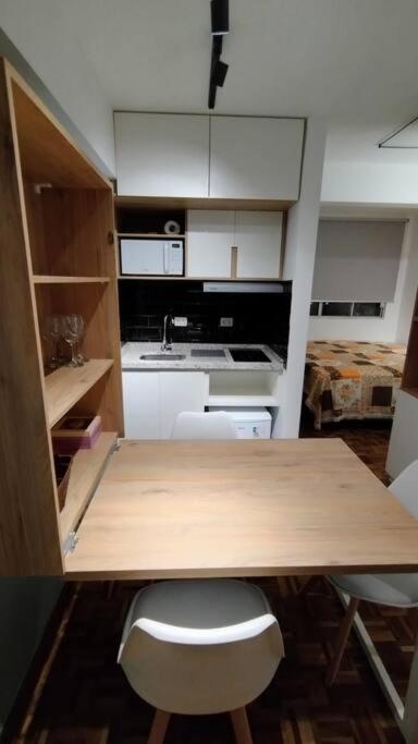 Reformado No Centro! Apartamento Curitiba